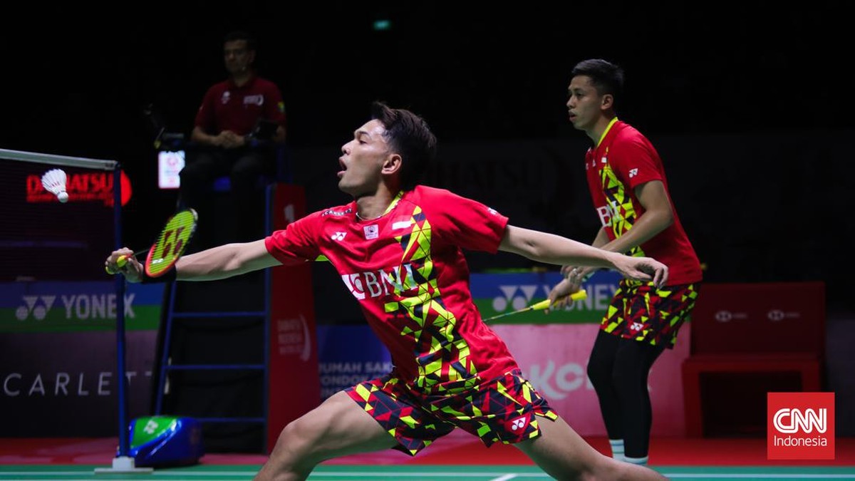 FOTO: Fajar/Rian Sabet Gelar Indonesia Masters 2022