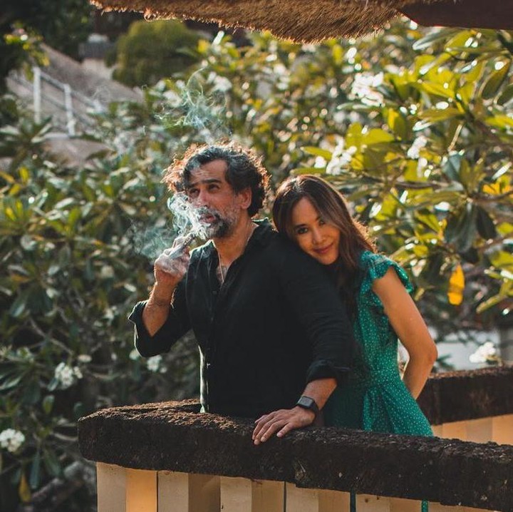 <p>Kemesraan Ina dan Thomas selalu terpancar di setiap potret mereka berdua. Meski selalu terlihat mesra, pasangan ini jauh dari gosip miring, lho. (Foto: Instagram @jeremythomas_jt)</p>