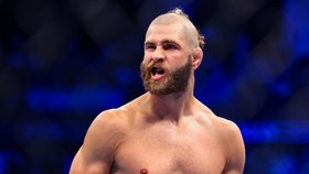 Hasil UFC 275: Tekuk Teixeira, Prochazka Juara Baru