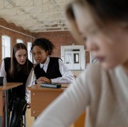 4 Cara Menghadapi Bullying dalam Hubungan Pertemanan, Harus Bersikap Tegas!