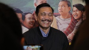 DPR Kritik Niat Luhut Revisi UU TNI: Jangan Hidupkan Dwifungsi ABRI