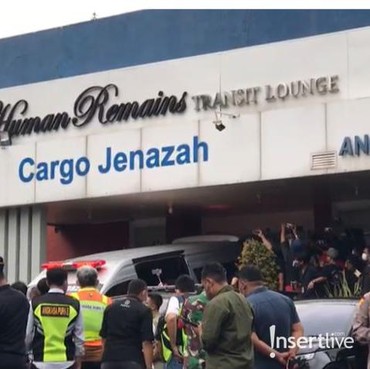 8 Momen Jenazah Eril Tiba di Indonesia Disambut oleh Atalia & Zahra