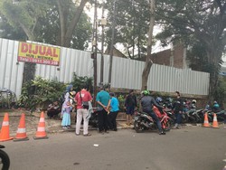Pemotor Bingung Cari Pentil Ban yang Dirazia Dishub di Tebet Eco Park