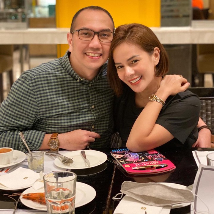 <p>Meski sibuk sebagai dokter urologi, Gerhard Situmorang tak pernah absen meluangkan waktu bersama Astrid Tiar. (Foto: Instagram @astridtiar127)</p>