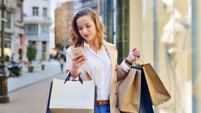 Mengenal Lifestyle 'Creep' yang Menyerang Milenial: Semakin Tinggi Pendapatan, Gaya Hidup Semakin Mewah