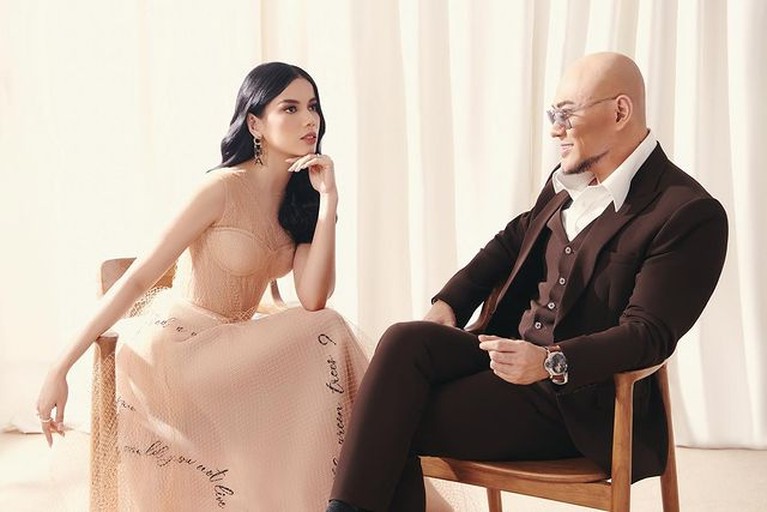 Deddy Corbuzier dan Sabrina Chairunnisa Deddy Corbuzier dan Sabrina Chairunnisa
