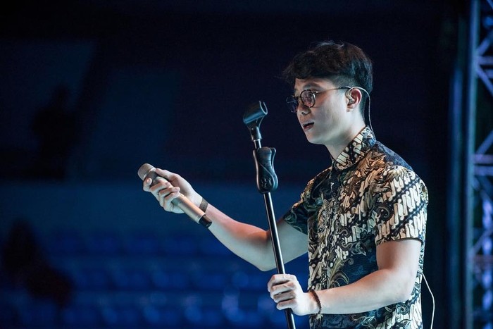 Hampir 15 tahun berkarir musik dengan Yovie and Nuno tentu ada banyak sekali cerita yang Dikta lalui ya, Beauties. Favorit lagu musik Yovie and Nuno kamu kala Dikta masih bergabung, apa saja nih? (Foto: Instagram/Yovie and Nuno)