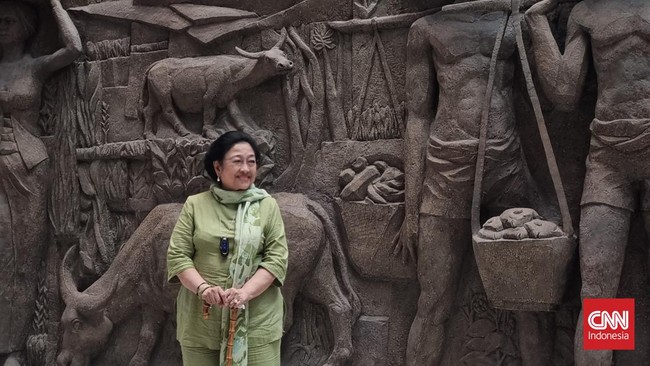 Megawati mengatakan ada relief yang disembunyikan dari Sarinah usai Presiden Sukarno lengser. Kini dia senang relief itu ditampilkan kembali.