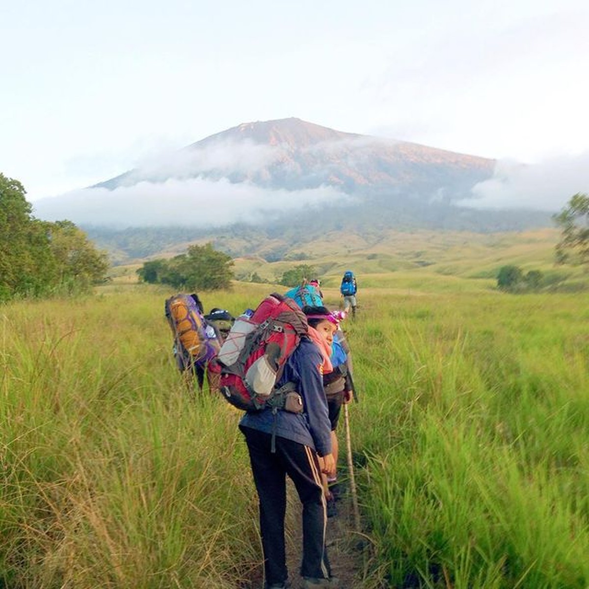 Potret Adu Gaya Nadya Arifta