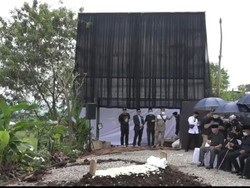 Kain Kafan Titipan Sang Nenek untuk Dipakaikan ke Jenazah Eril