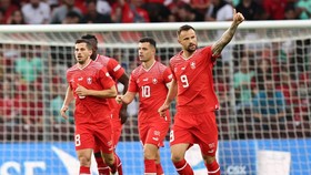 FOTO: Portugal Terkapar di Markas Swiss