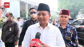 VIDEO: Air Mata RK Lepas Keberangkatan Eril KE Peristirahatan Terakhir