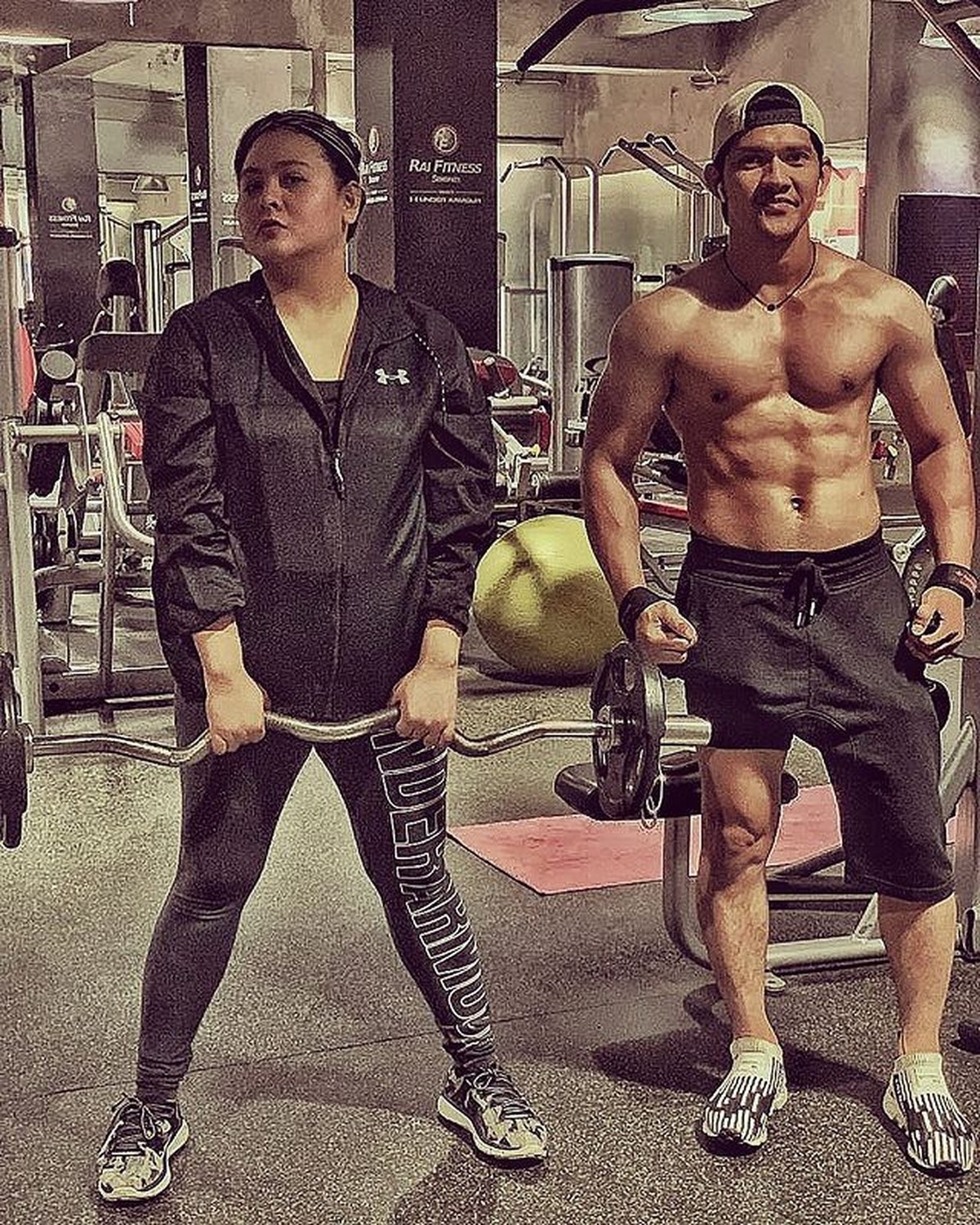 Audy Item dan Iko Uwais
