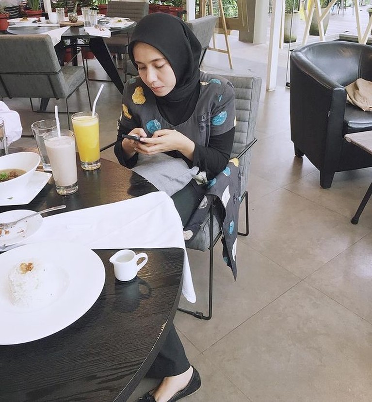 Nadya Arifta Nadya Arifta
