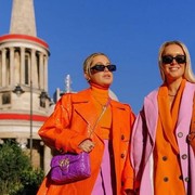 5 Cara Seru Pakai Outfit Warna Neon ala Fashionista