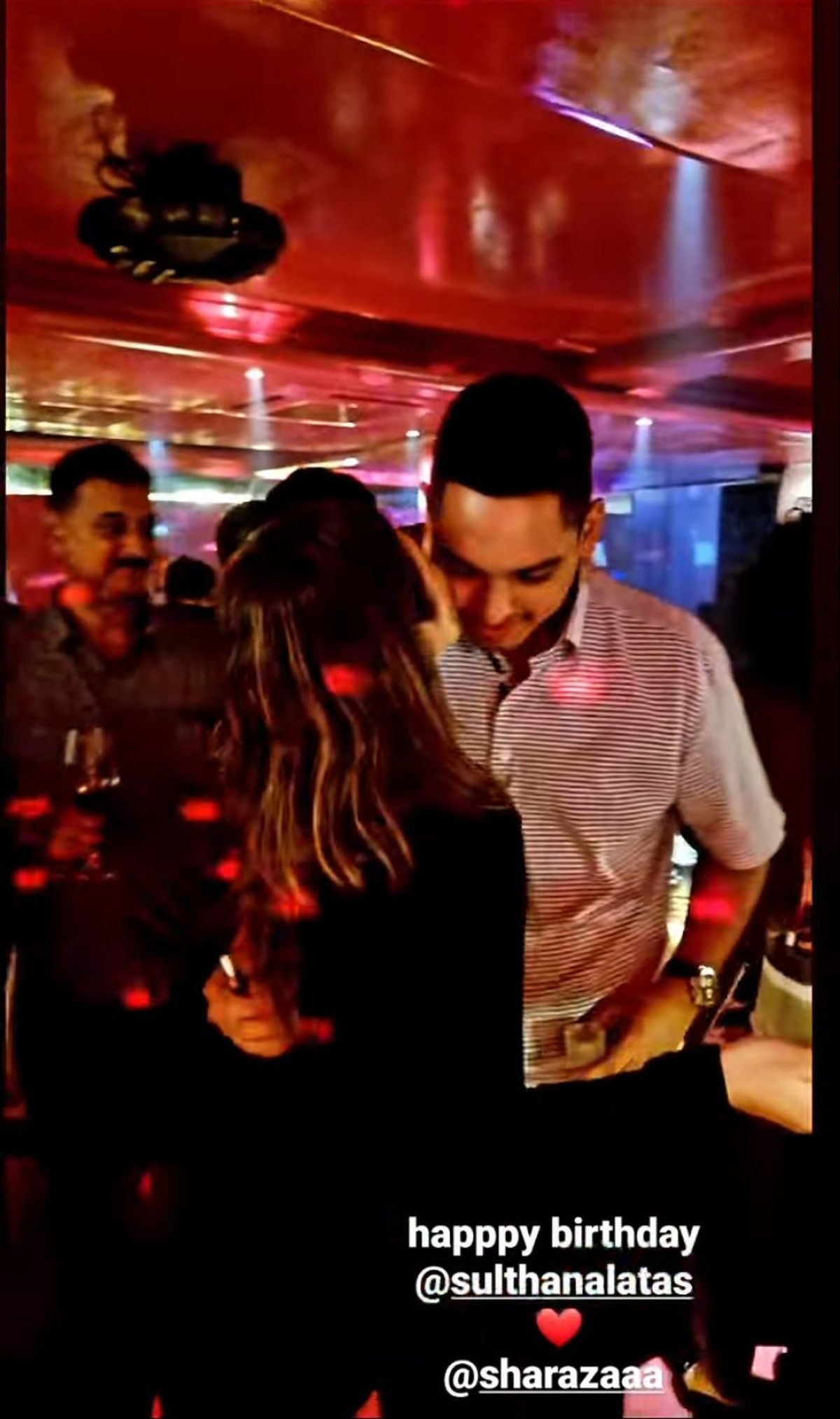 Shaloom Razade Rayakan Ultah Pacar