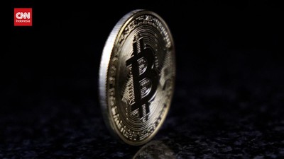 VIDEO: Terparah dalam 18 Bulan, Bitcoin Hancur ke Bawah US$25 ribu