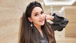 7 Penampilan Ayu Ting Ting yang Disindir Tiru Gaya Nagita Slavina