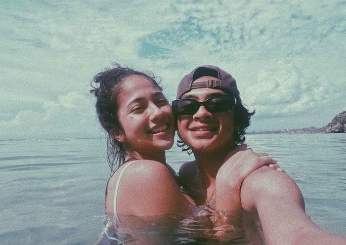 Bastian Steel & Sitha Marino Bastian Steel Resmi Lamar Sitha Marino, Ini Foto Kebersamaanya!
