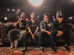 Chord Bondan - Bunga feat Fade 2 Black, Mudah Cuma 4 Kunci
