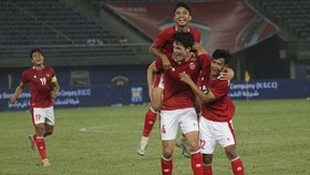 img-title Momen Sundulan Terbang Baggott Bawa Cheltenham Town ke Final