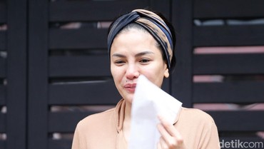 img-title Isi iPad Nikita Mirzani Masih Jadi Misteri