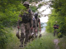 Tentara Ukraina yang Ditahan Rusia Mengaku Dipukuli di Dalam Penjara