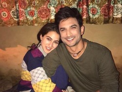 Sara Ali Khan Kenang Sushant Singh Rajput Lewat Foto Pelukan