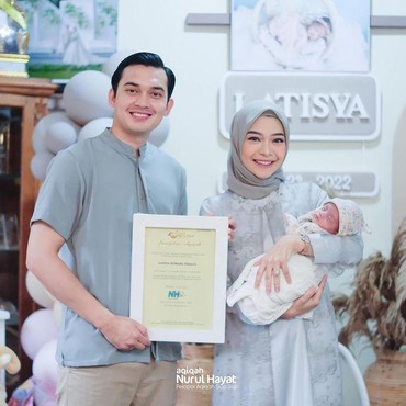 8 Momen Tasyakuran & Akikah Putri Ikbal Fauzi 'Ikatan Cinta' & Istri