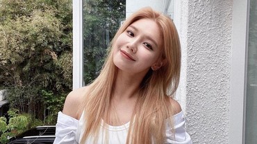 img-title Sooyoung SNSD Jadi Pemeran Utama di Drama 'Please Send a Fan Letter'