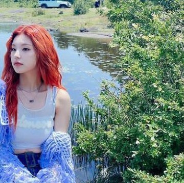 img-title Tampil Beda dengan Warna Rambut ala K-Pop Idol, dari Yeji Itzy hingga Jennie BLACKPINK!