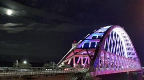 FOTO: Memandang Jembatan Terpanjang Eropa yang Jadi Target Ukraina