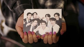 Iklan Snickers X BTS Buat Panas Netizen China, Produsen AS Minta Maaf