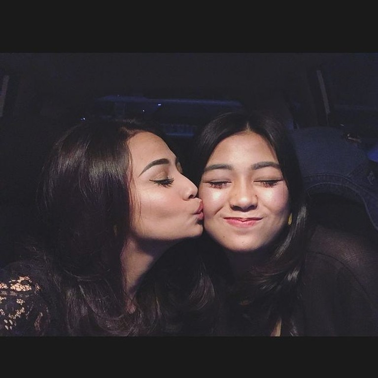 Mayang Sary Mayang Sary