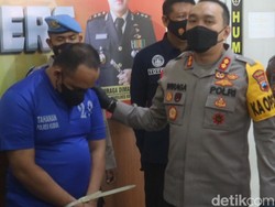 Video Brimob Gadungan Ditangkap, Bawa Kabur Mobil Janda di Kudus
