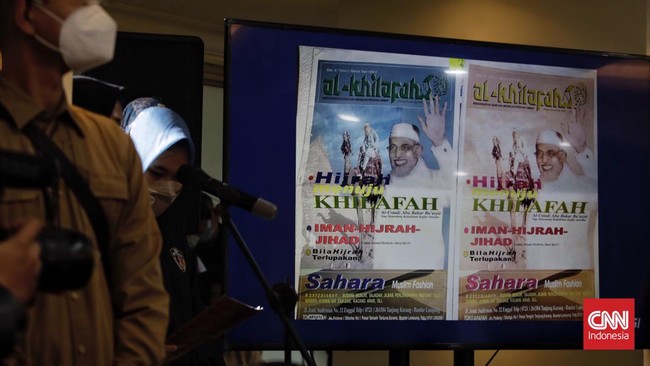 Polda Metro Jaya menyatakan seluruh agenda yang berkaitan dengan organisasi masyarakat Khilafatul Muslimin merupakan kegiatan terlarang.
