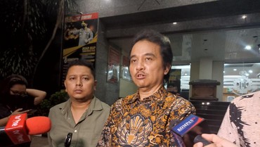 Akun Twitter Disita Polisi Terkait Meme Stupa, Roy Suryo: Itu Hoaks