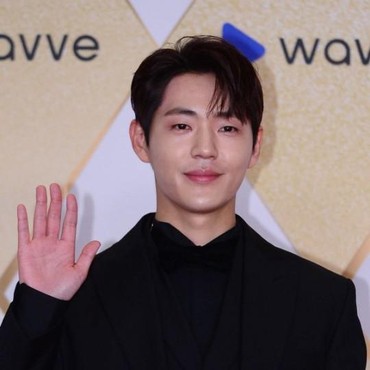 Shin Jae Ha Dikonfirmasi Main di Drama 'Taxi Driver 2'
