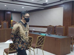 Eks Dirjen Kemendagri Ardian Juga Jadi Tersangka Kasus Suap PEN Pemkab Muna