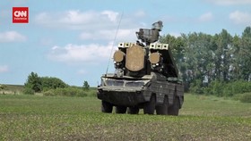 VIDEO: Momen Rusia Klaim Rudal Kalibr Hancurkan Depot Senjata Ukraina