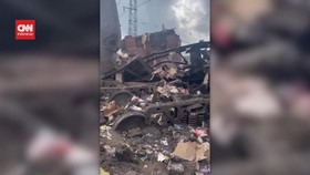 VIDEO: Gerbong Bantuan Makanan Untuk Ukraina Terkena Roket Rusia