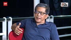 VIDEO: Rocky Gerung: Jokowi Rangkul PAN, Peluang Dukung Anies Selesai