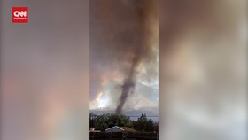 VIDEO: Penampakan Angin Puting Beliung Hitam di Arizona AS