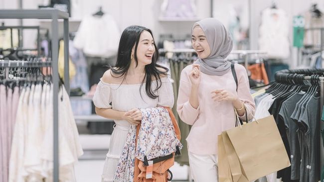 Meski Sama-Sama Muda, Ini 2 Perbedaan Signifikan Milenial dan Gen Z saat Belanja