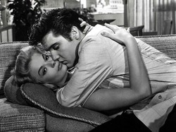 Sisi Gelap Elvis Presley: Naksir Gadis Remaja dan Bergaya Bak Godzilla