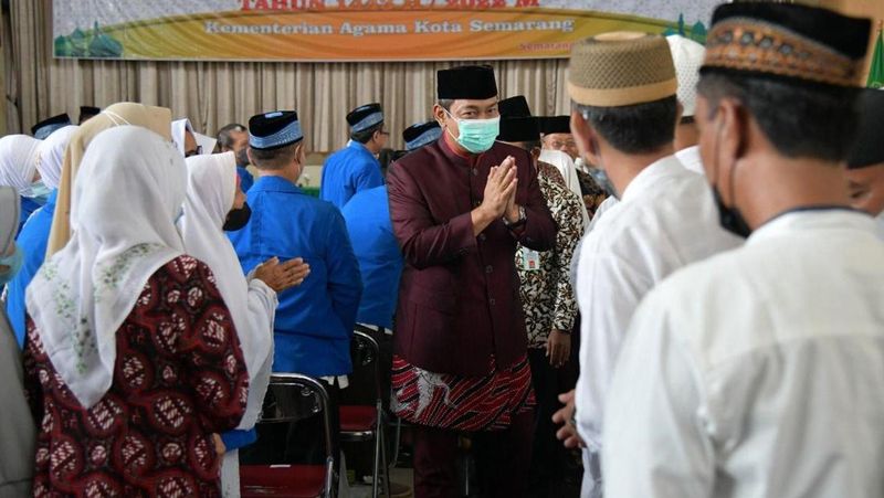 Wali Kota Semarang Hendrar Prihadi menyampaikan beberapa pesan penting kepada para jemaah calon haji asal Kota Semarang belum lama ini.