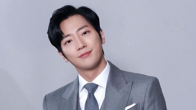 Wajah Istri Lee Sang Yeob di Hari Pernikahan Jadi Sorotan