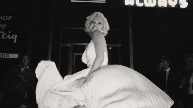 Film Blonde yang dibintangi Ana de Armas sebagai Marilyn Monroe telah merilis trailer pada Kamis (28/7) malam.