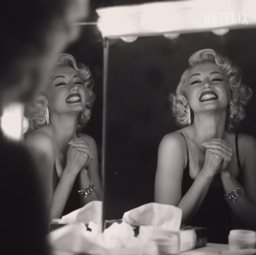 Ana de Armas dan Senyum Ikonik Marilyn Monroe di Film 'Blonde'