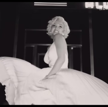 img-title Deretan Aktris yang Pernah Memerankan Marilyn Monroe, Siapa Paling Mirip?